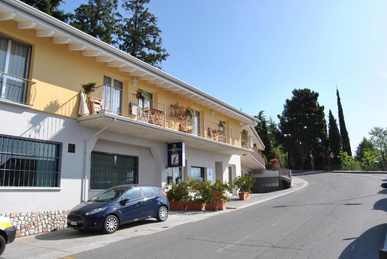 Appartamenti San Pietro - Hotel Gallo Tignale Ngoại thất bức ảnh