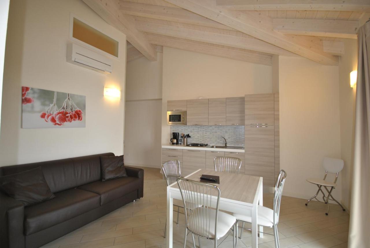 Appartamenti San Pietro - Hotel Gallo Tignale Ngoại thất bức ảnh